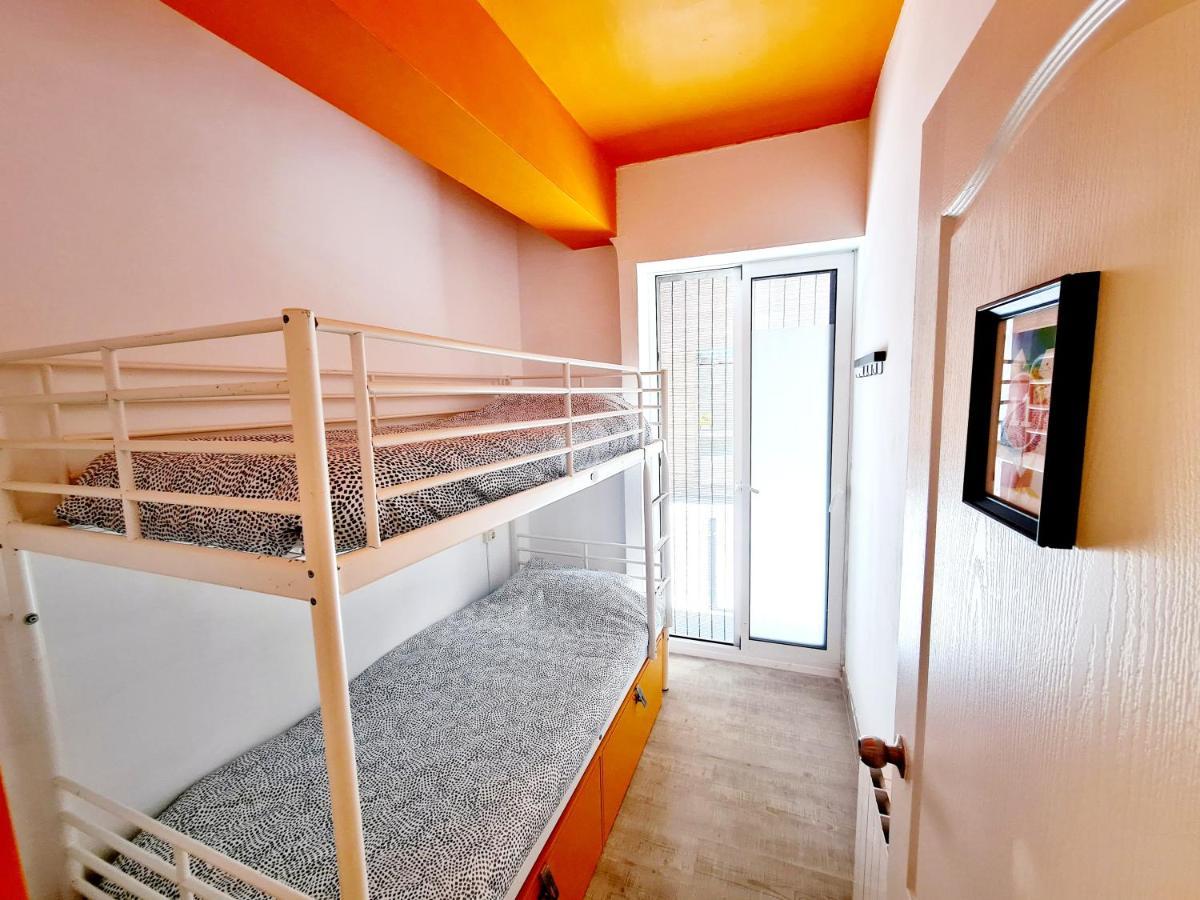 Arc House Gracia Hostel Barcelona Exterior foto